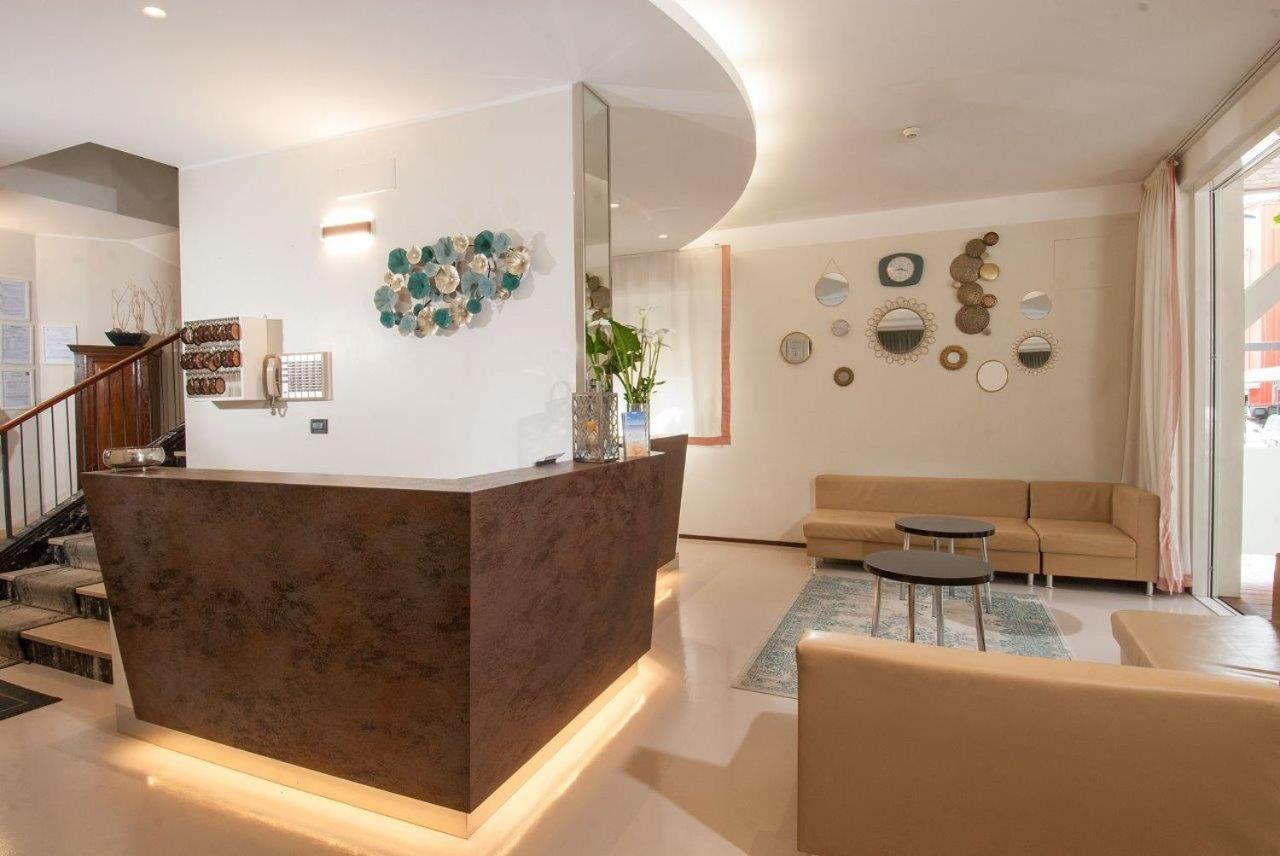 Hotel Ricci Rimini Ngoại thất bức ảnh