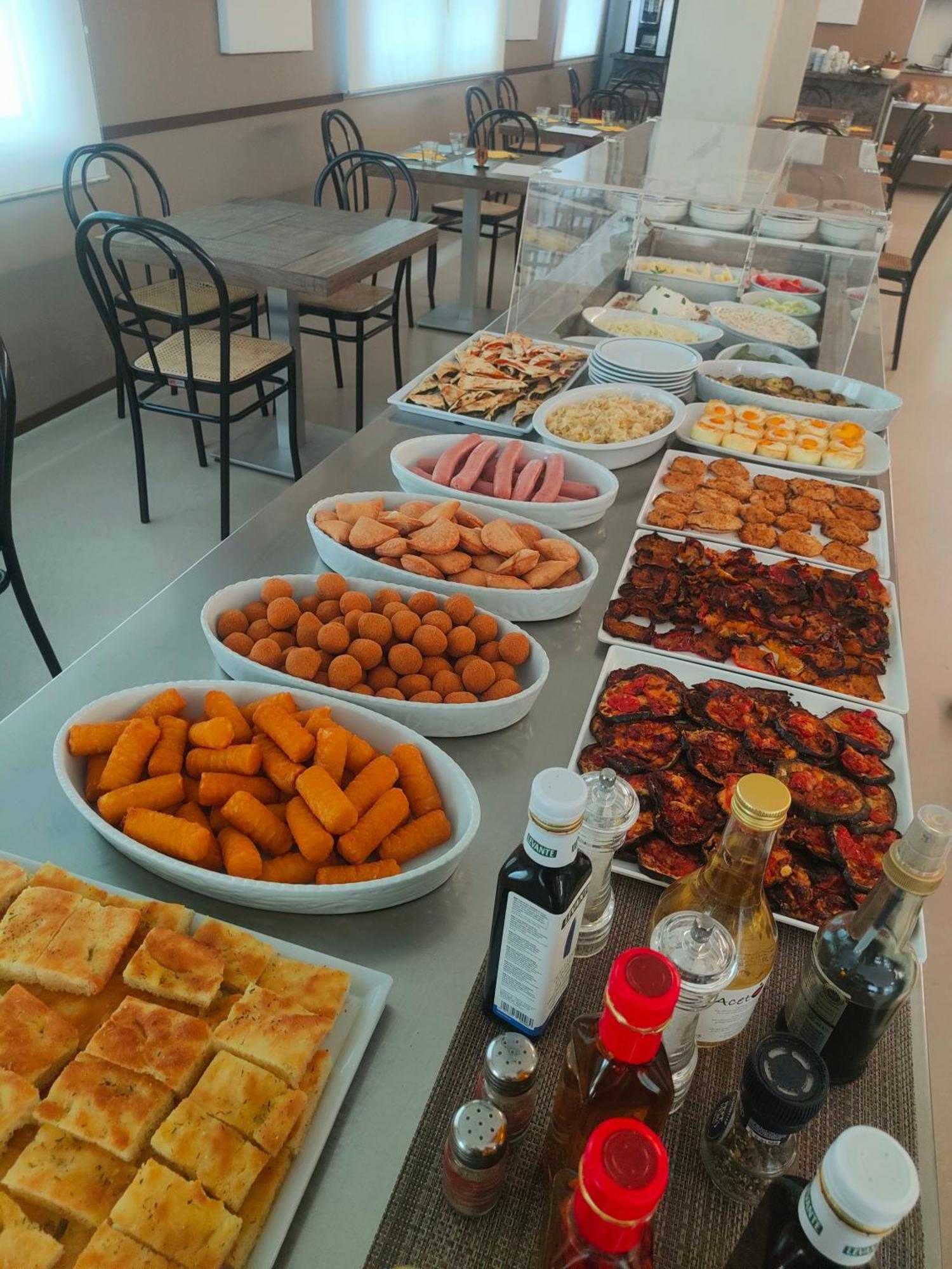Hotel Ricci Rimini Ngoại thất bức ảnh
